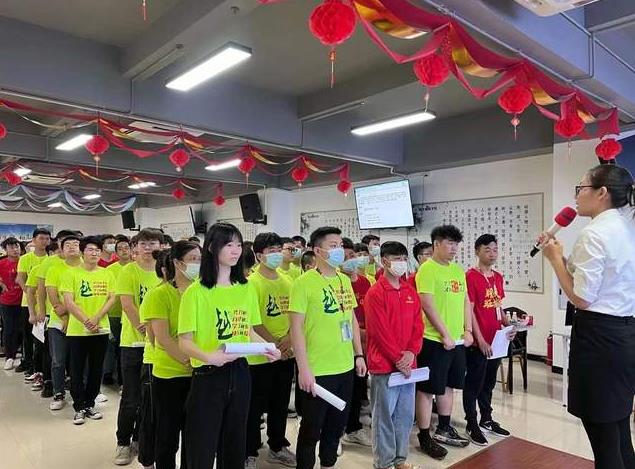 青华模具学院6月招聘会圆满结束