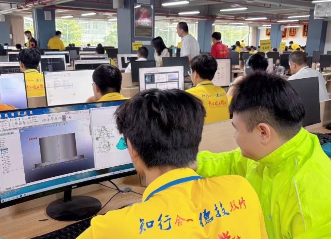 为什么懂数控编程的人，职场底气永远更足？