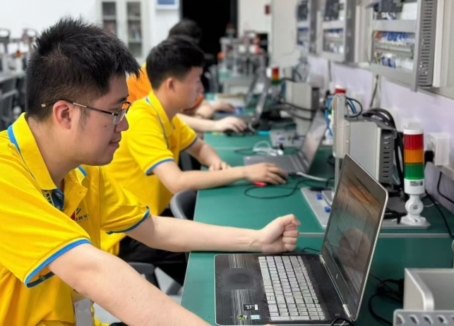 PLC 自动化编程：实战赋能，解锁多元高薪职业路