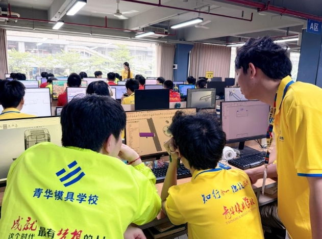 毕业一年，21 岁的他凭什么实现早八晚六、月薪 9k？