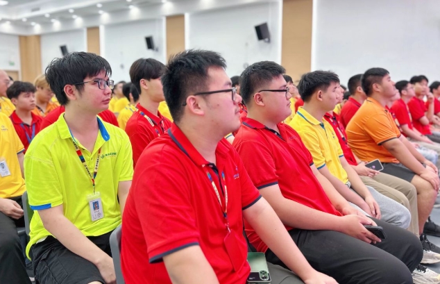为什么越来越多人，认准模具技术是普通人的终身铁饭碗？