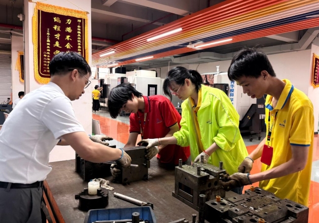 真正的成长，是从“我就这样”变成“我还可以被重新塑造”