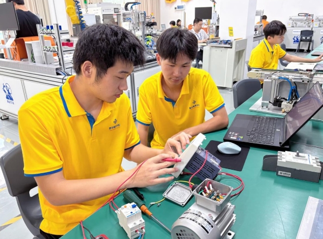 零基础、低学历、转行小白，为什么都偏爱来青华？