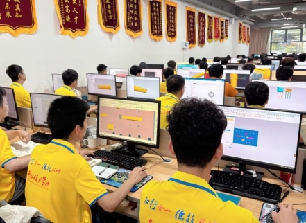 大学毕业后，真正拉开差距的，不是第一份工资